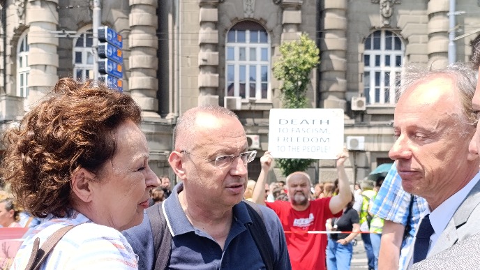 Zaustaviti medijski linč